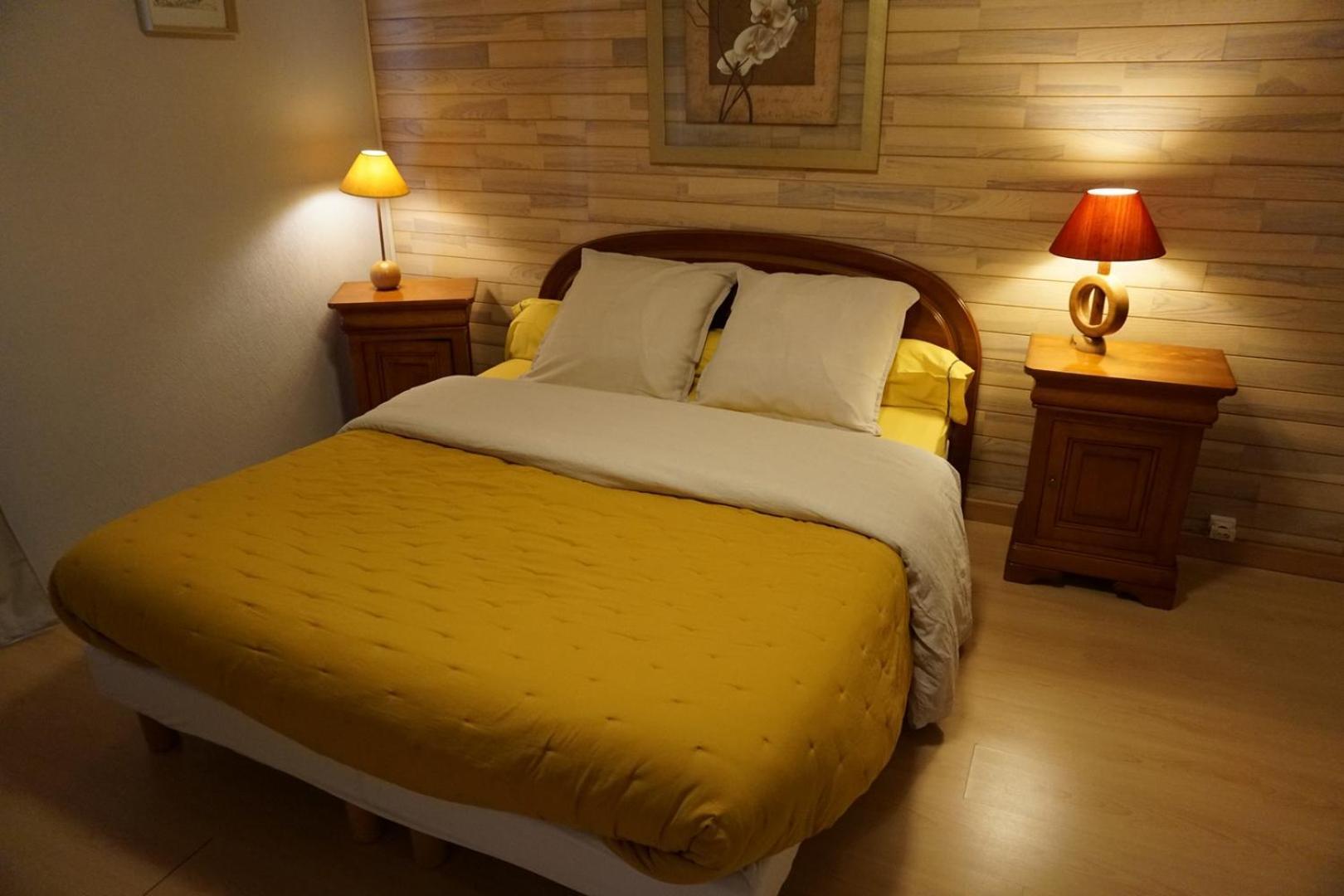 Chambres D'Hotes Kerioret Izella Kerlaz Dış mekan fotoğraf